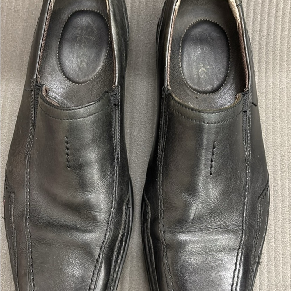 Clarks Black Leather Loafers‎ Sz 9